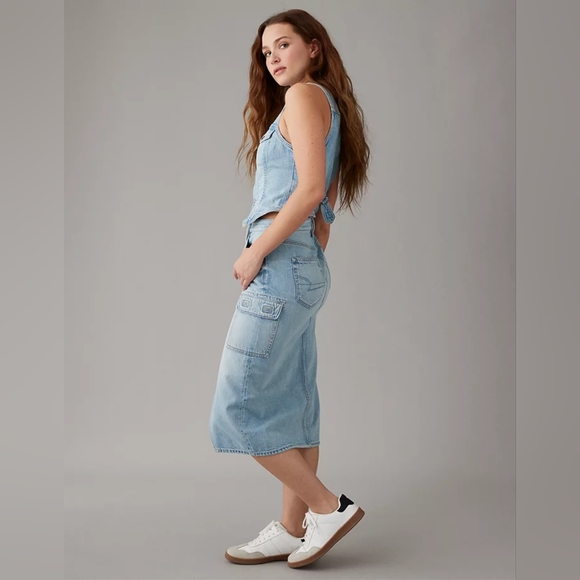 AE Dreamy Drape High-Waisted Cargo Denim Midi Skirt - Picture 4 of 4